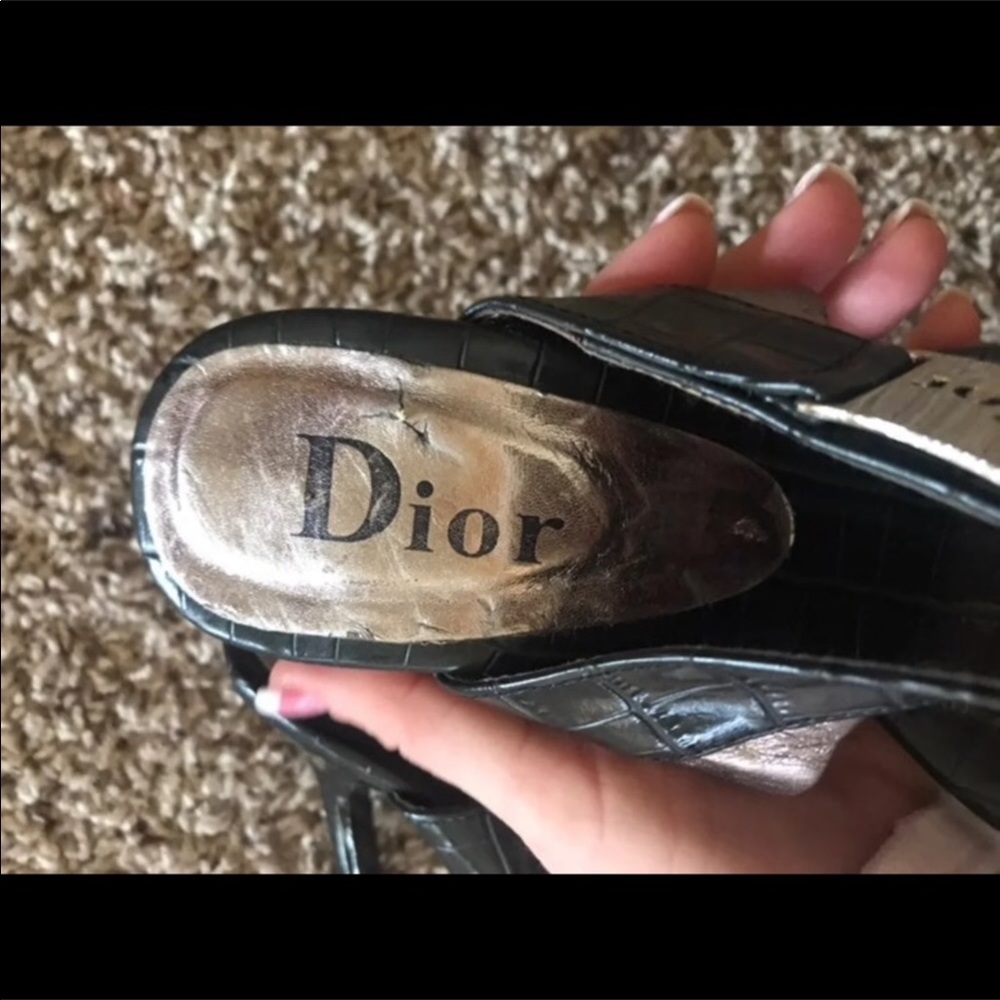 ((SOLD)) Dior sandals - Picture 4 of 4